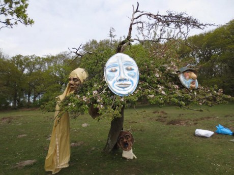 forest puppet-tree