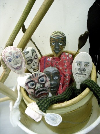 wooden spoon Puppet Show